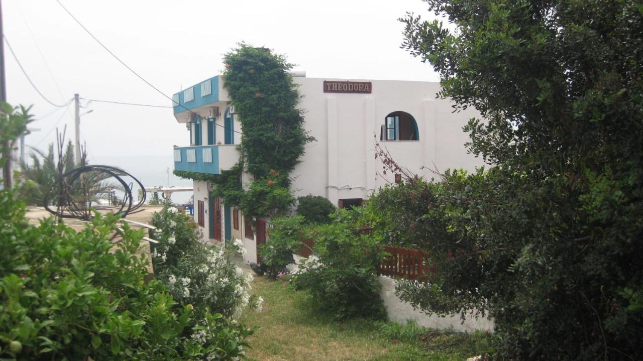 Theodora Aparthotel Μακρύγιαλος Εξωτερικό φωτογραφία